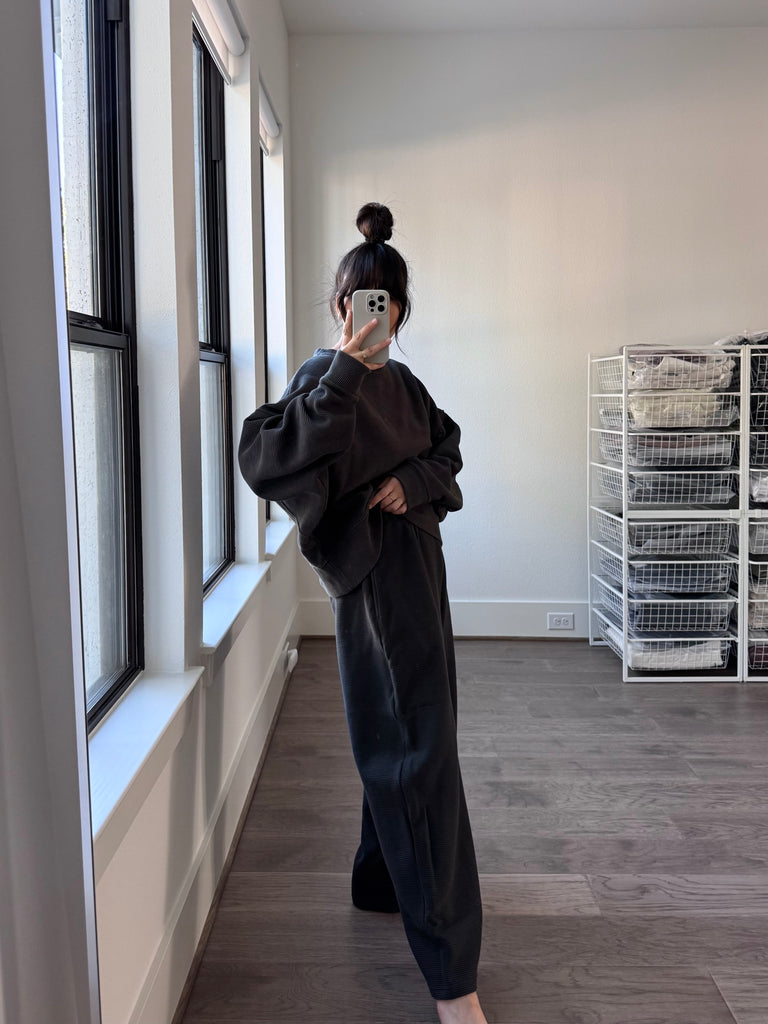 Margot Rippled Cotton Cropped Sweatshirt, Faded Black