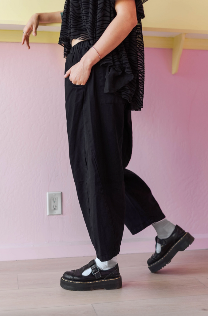 Black Twill Barrel Pants